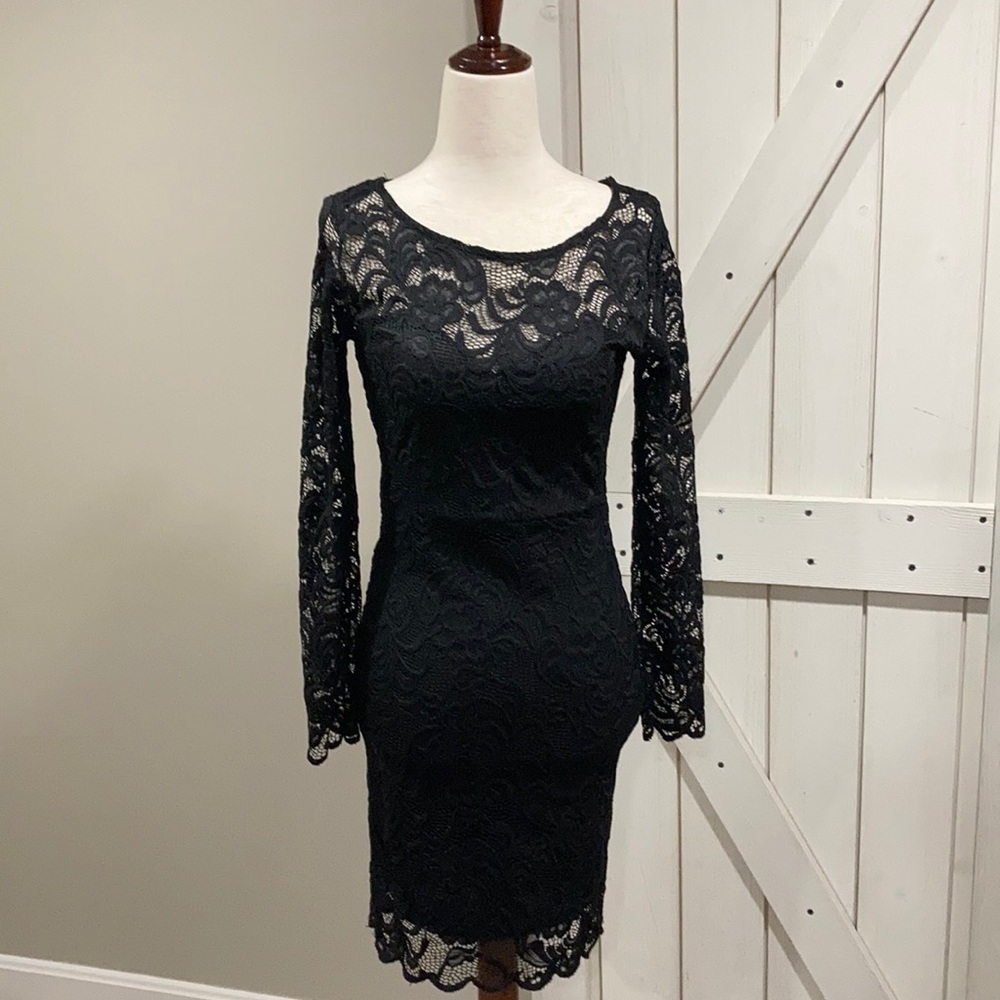 Lace dress